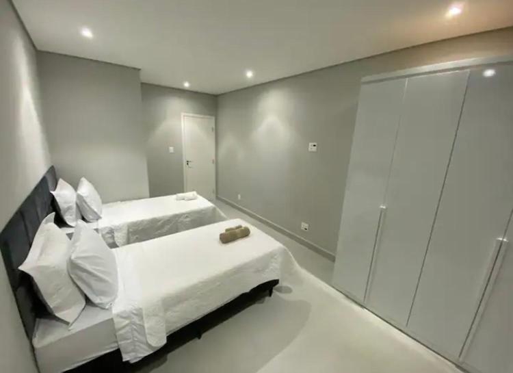 דירות ריו דה ז'ניירו Apartamento Moderno Em Copacabana מראה חיצוני תמונה